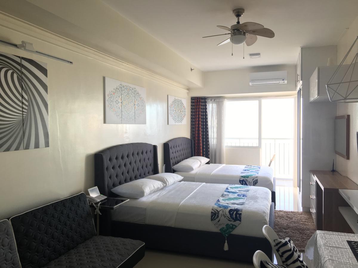 Breezy Wind 19TwentySix Appartement Tagaytay City Buitenkant foto