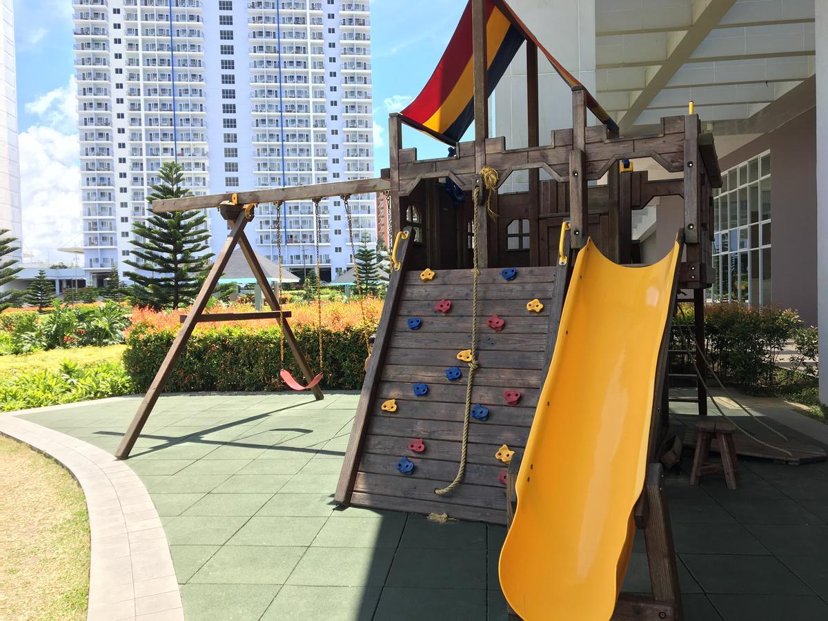 Breezy Wind 19TwentySix Appartement Tagaytay City Buitenkant foto