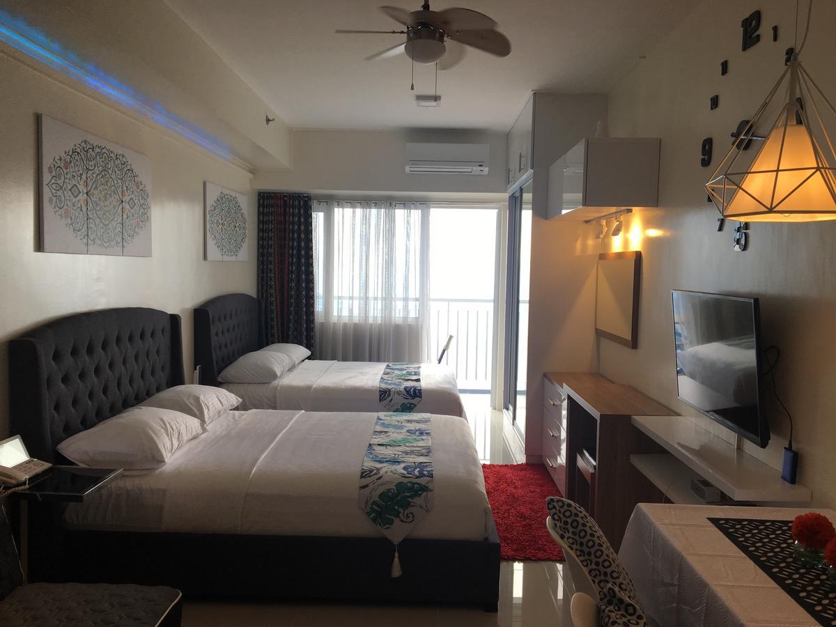 Breezy Wind 19TwentySix Appartement Tagaytay City Buitenkant foto